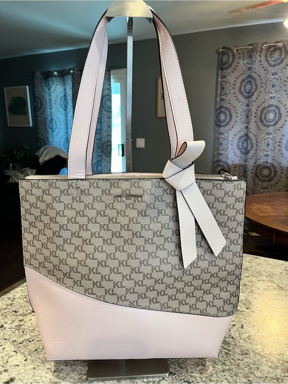 Karl Lagerfeld NWOT Chantelle Petal Tote Bag